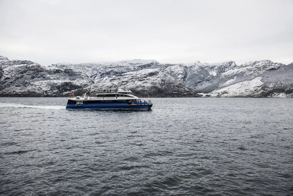 Fjordcruise winter