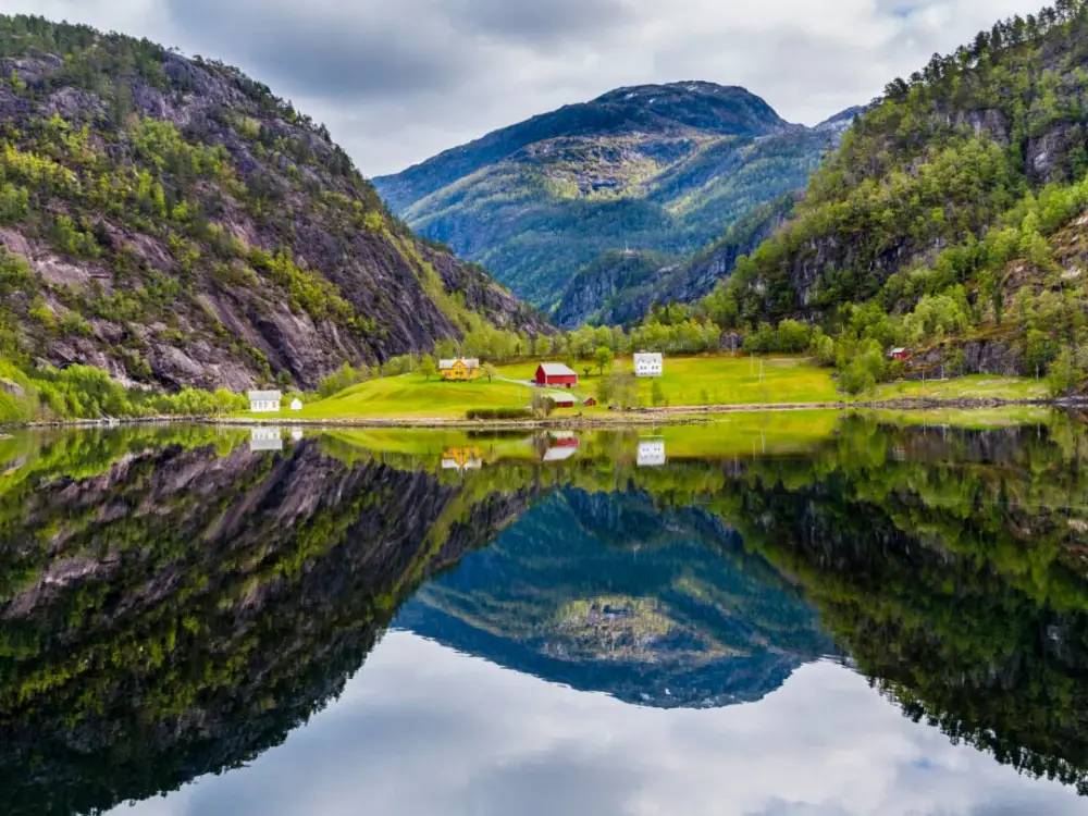 Fjordcruise Bergen Mostraumen