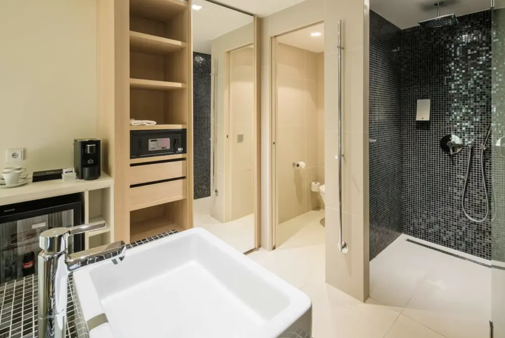 Barceló Hamburg - Stedentrip Hamburg - Trein en Hotel