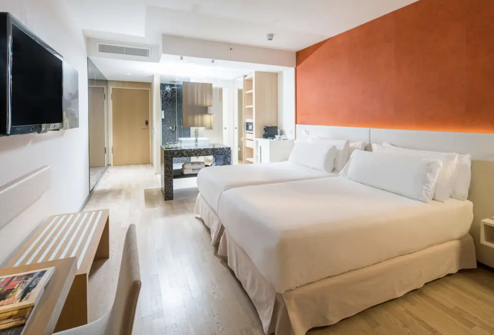 Barceló Hamburg - Stedentrip Hamburg - Trein en Hotel