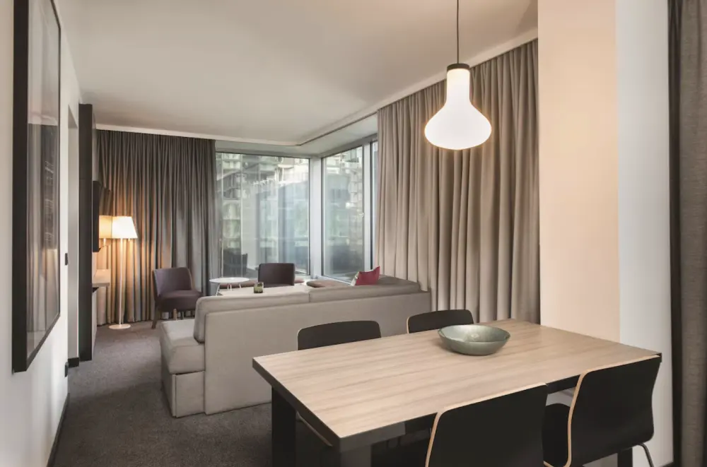 Adina Apartment Hotel Speicherstadt Hamburg - Stedentrip Hamburg - Trein en Hotel