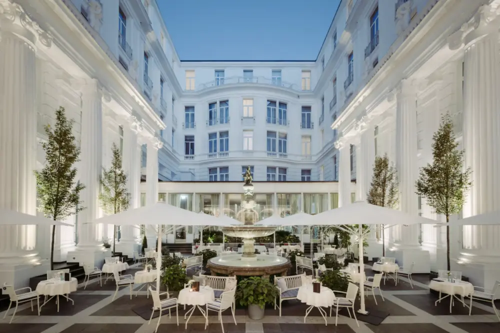 Hotel Atlantic - Stedentrip Hamburg - Trein en Hotel 