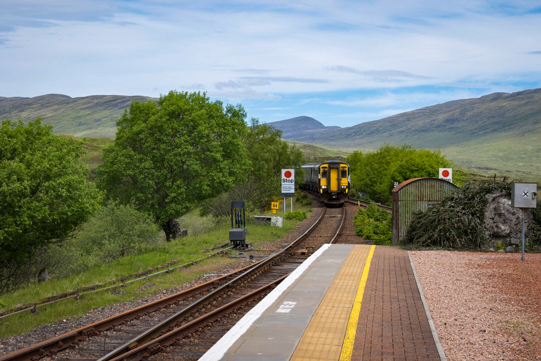 Train approaching remote Rannoch Station