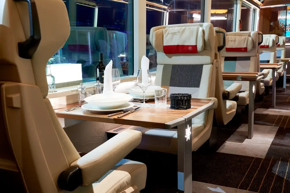 Glacier Express | Excellence Class | Luxe Treinreis Zwitserland | Glacier Express Seats