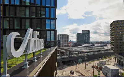 Adina Wenen Voorzijde - Trein en Appartement - Stedentrips
