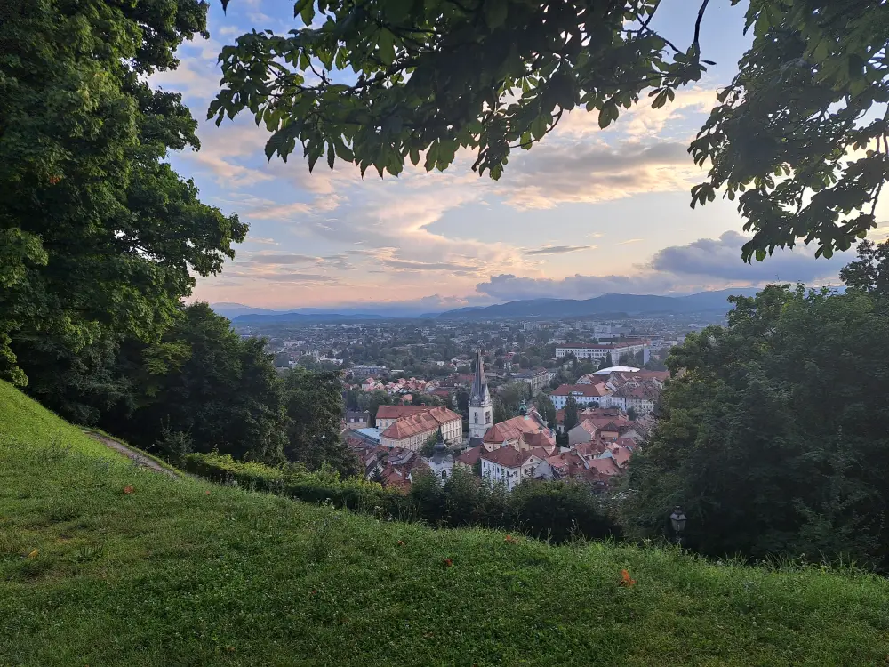 Ljubljana vanaf Kasteel