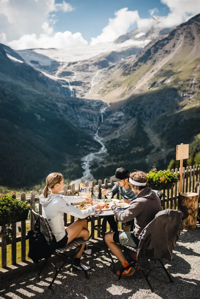 Trein-Wandelreis Rhatische Bahn - Treinrondreis Zwitserland 