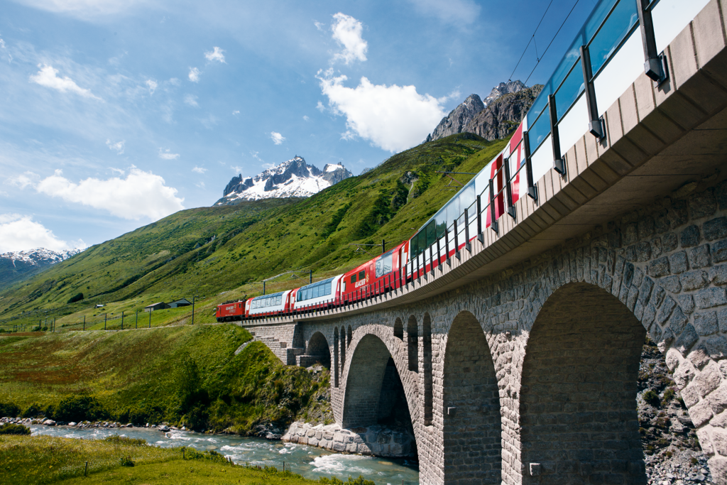 Rondreis Zwitserland Trein | Zwitserse Panorama's | Realp-Glacier-Express