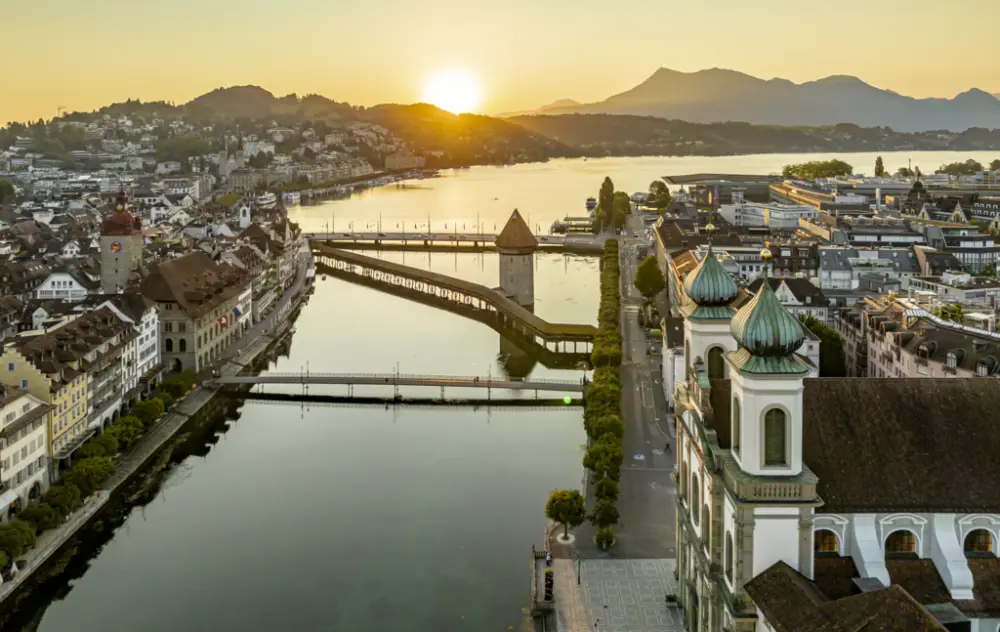Rondreis Zwitserland Trein | Rail adventure | Lucerne stadsbeeld