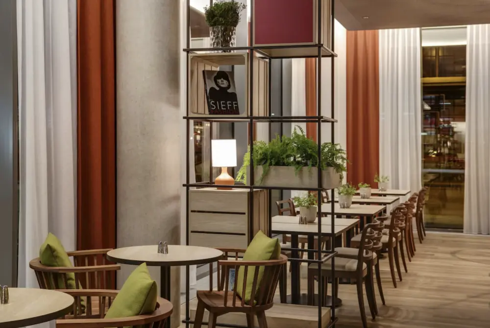 IntercityHotel Frankfurt - Stedentrip Duitsland - Trein en Hotel 