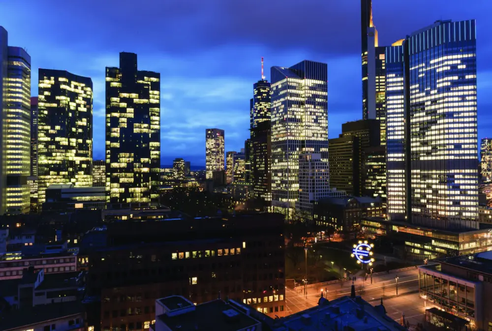 Adina Apartment Neue Oper Frankfurt - Stedentrip Duitsland - Trein en Hotel 