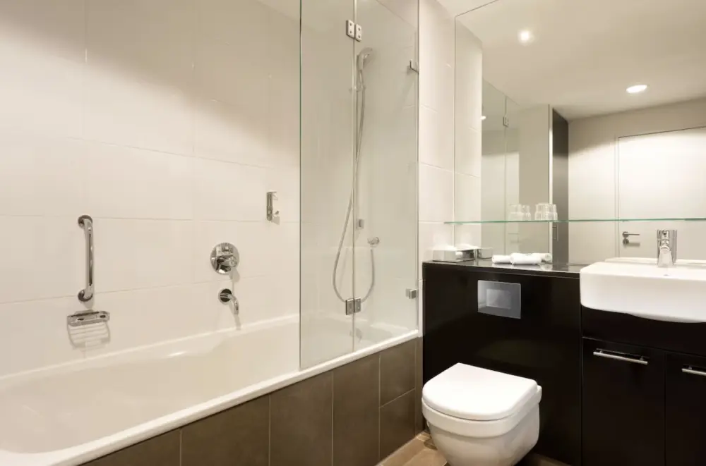 Adina Apartment Neue Oper Frankfurt - Stedentrip Duitsland - Trein en Hotel 