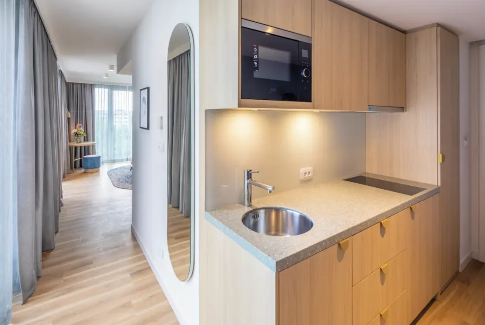 Capri by Fraser - Stedentrip Leipzig - Trein en Hotel