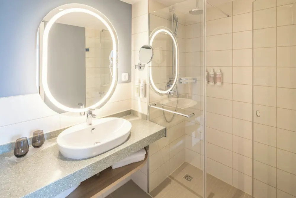 Capri by Fraser - Stedentrip Leipzig - Trein en Hotel