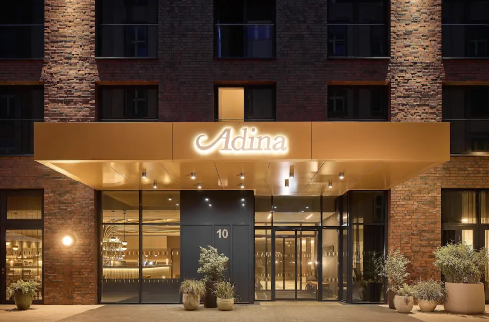 Adina Apartment Hotel Dusseldorf | Stedentrip Düsseldorf - Trein en Hotel Duitsland