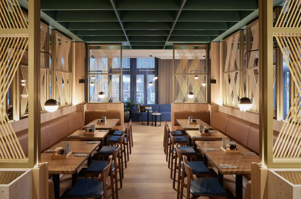 Adina Apartment Hotel Dusseldorf | Stedentrip Düsseldorf - Trein en Hotel Duitsland