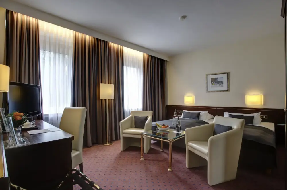 Hotel Trip Inn Esplanade | Stedentrip Düsseldorf - Trein en Hotel Duitsland 