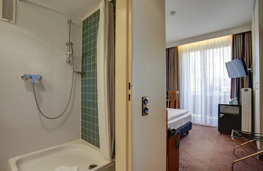 Hotel Trip Inn Esplanade | Stedentrip Düsseldorf - Trein en Hotel Duitsland 