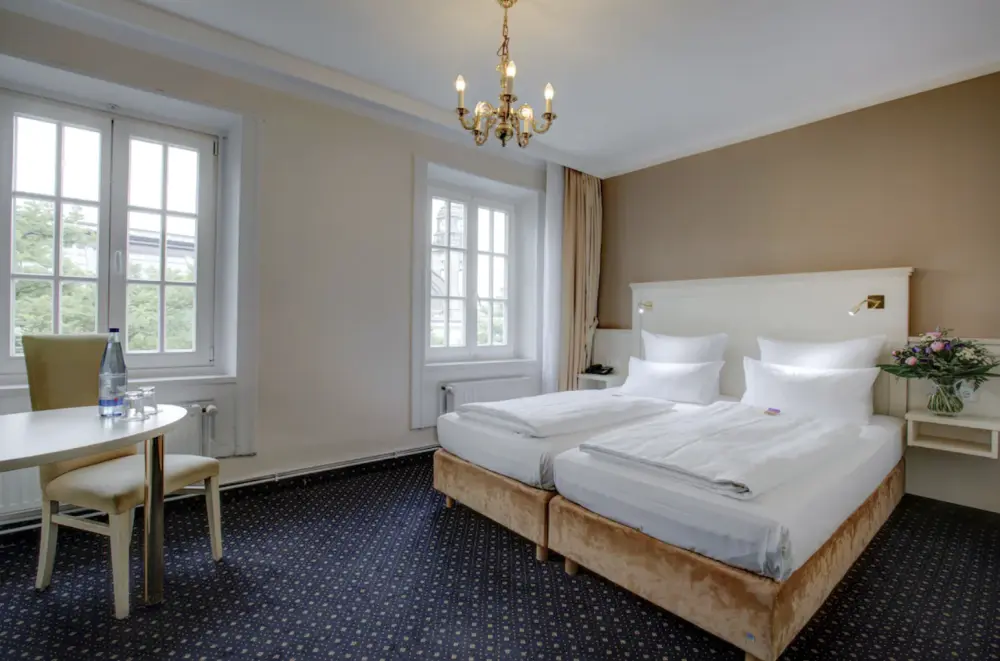 Hotel Furst Bismarck Hamburg | Stedentrip Hamburg - Trein en Hotel Duitsland