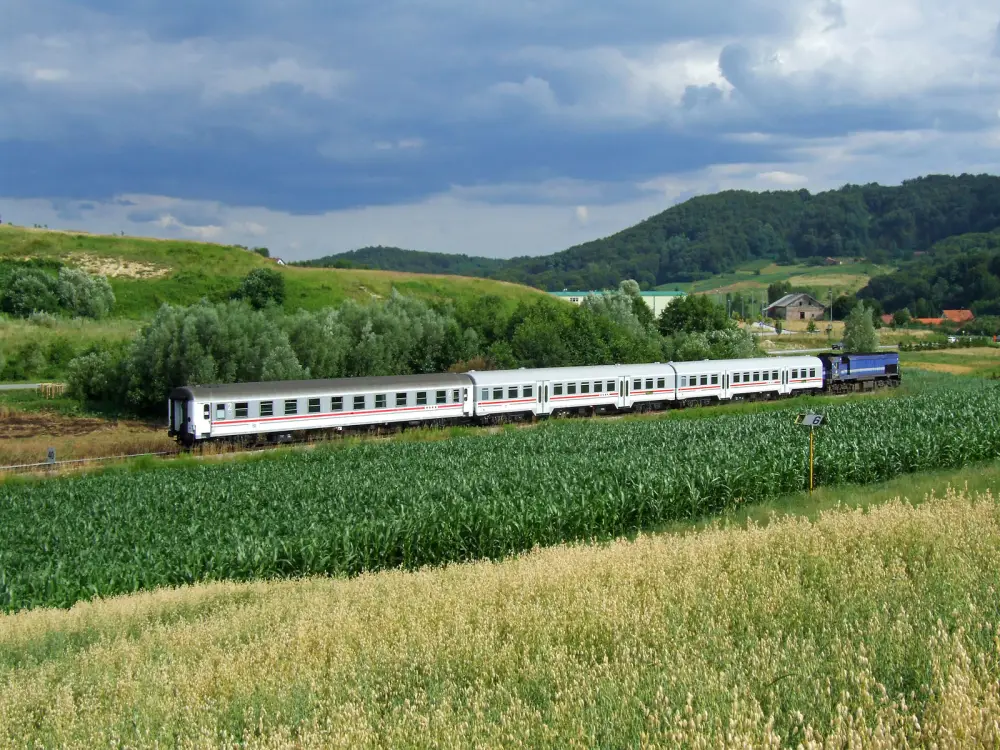 Groepsreis Servie, Montenegro en kroatie - kroatie intercity