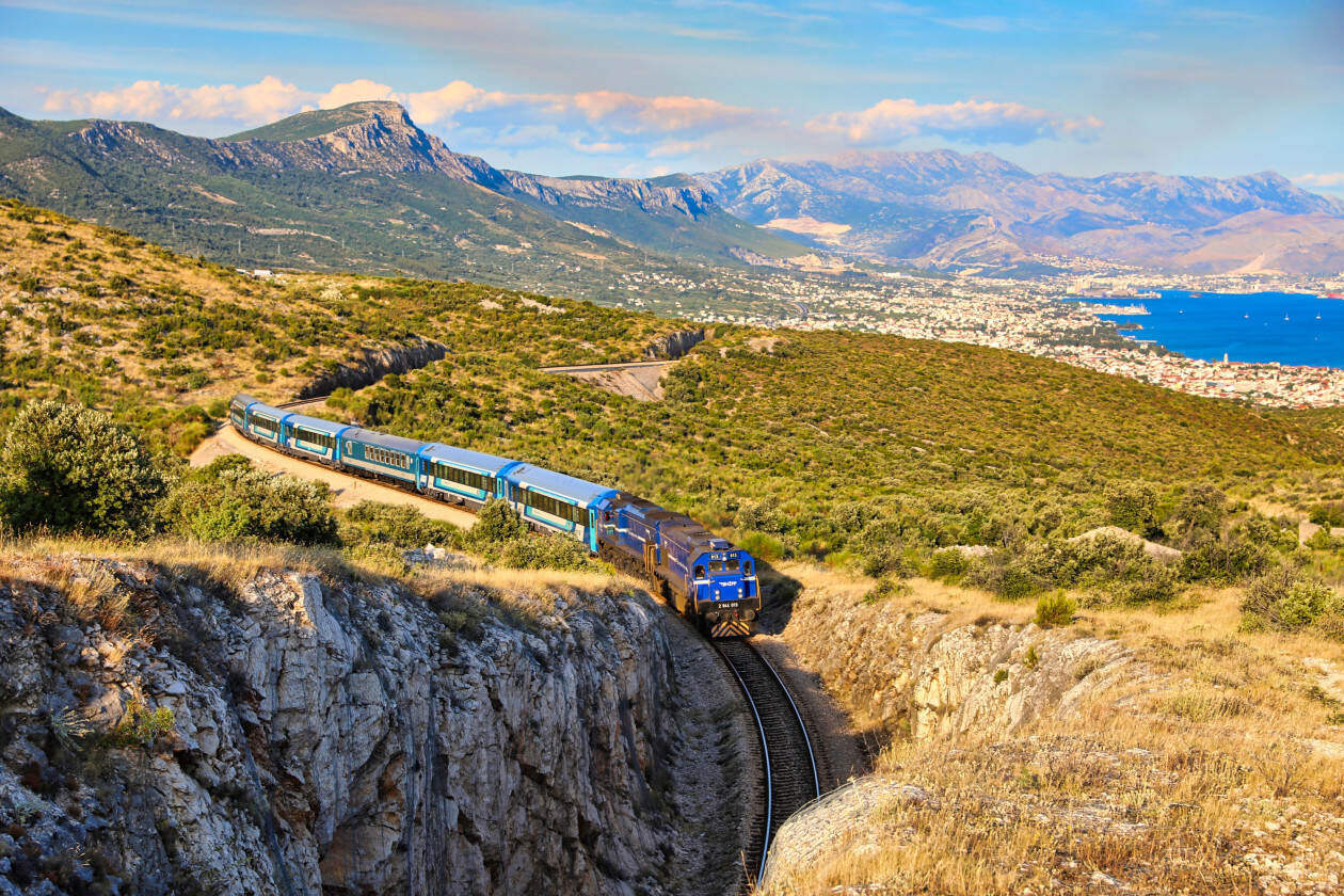 Treinrondreis Kroatie | Treinreizen Zagreb, Split, Eilandhoppen