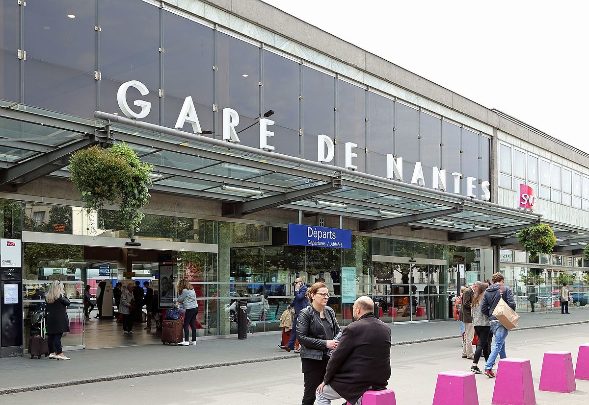 Nantes Gare SNCF Tickets Train Times Left Luggage HappyRail Nantes Gare SNCF Tickets Train Times Left Luggage HappyRail
