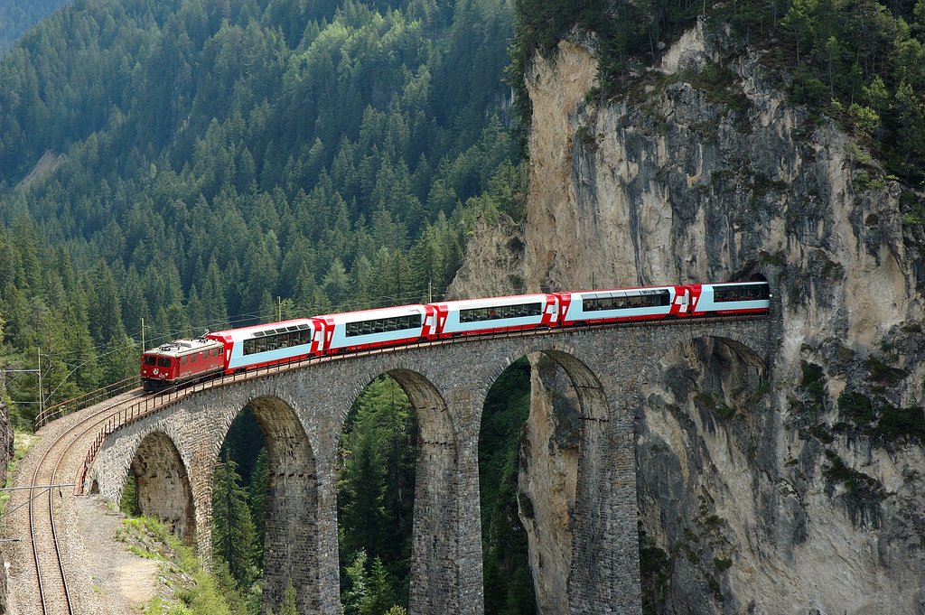 Glacier Express | Route, Map &amp; Tickets | HappyRail