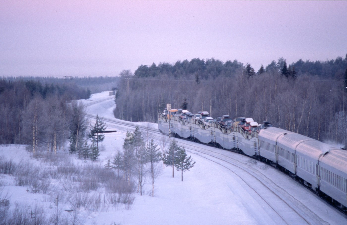 travel around finland by train